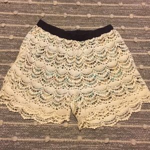 Miss Me crochet shorts